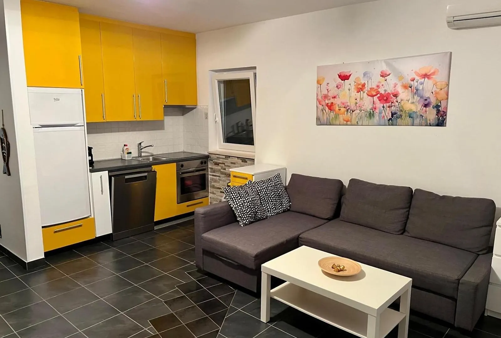 Apartment Seaside Holidayhouse , Mali Losinj Croatia